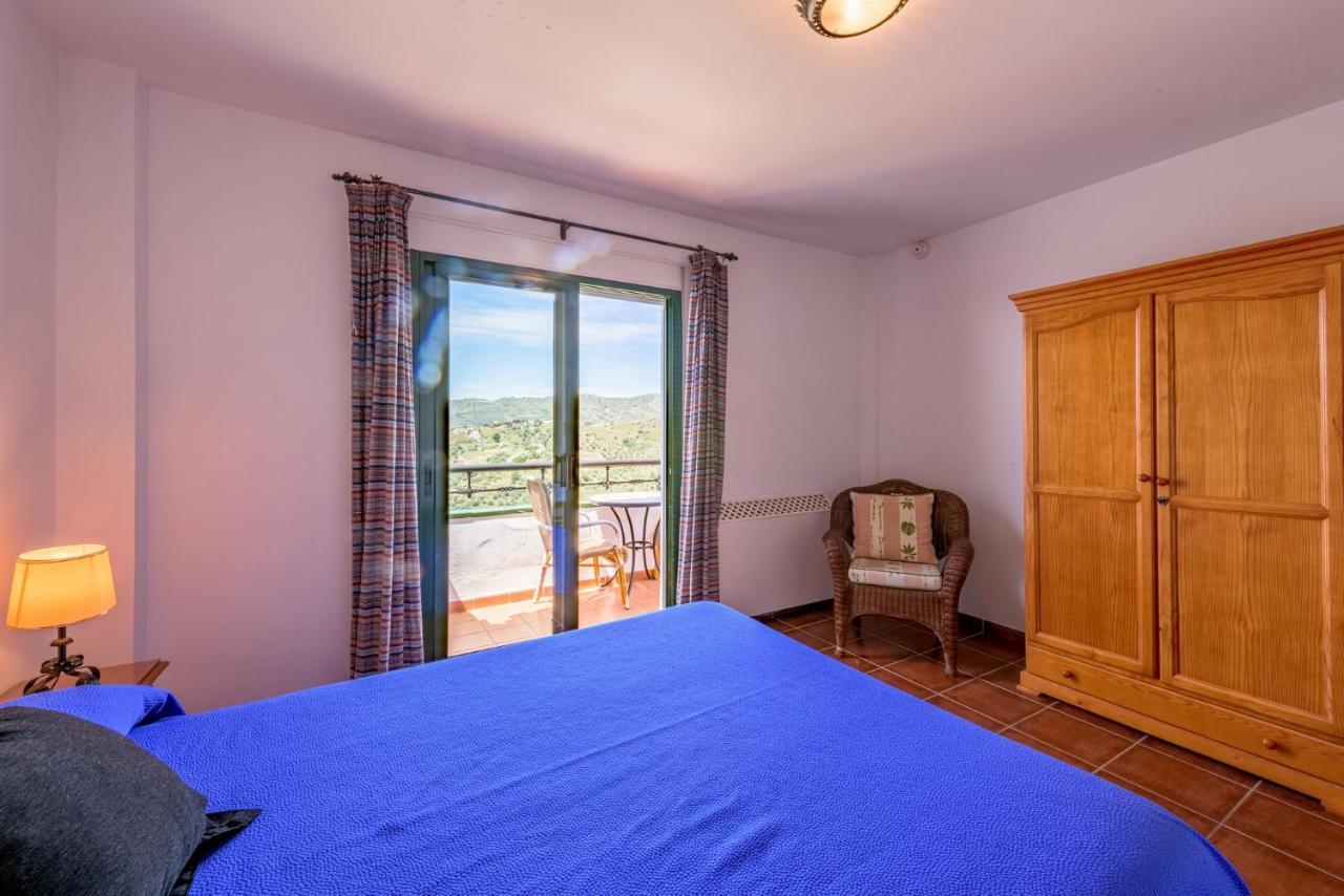 Apartamentos Rosamarina Фригиляна Екстериор снимка